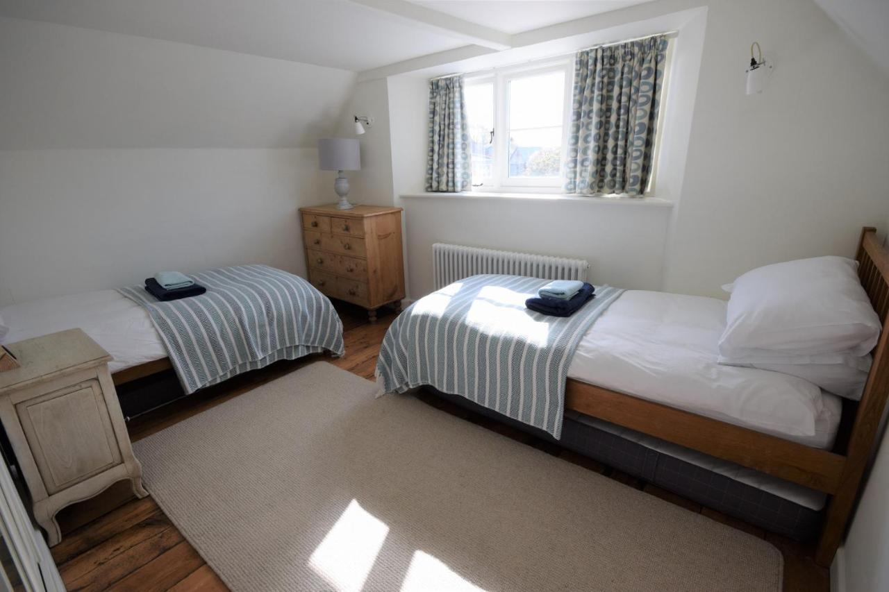 Greystone Cottage - Sea Views, Short Stroll To A Beautiful Sandy Beach Brook  Exteriör bild